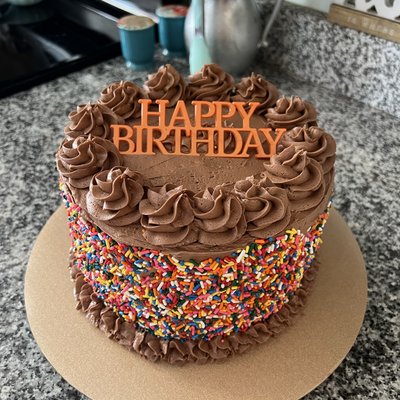 Customizable 12 Inch Cake