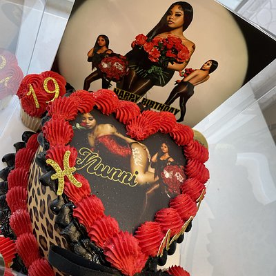 Luxury Selfie Cake 