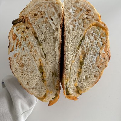 Jalapeño Cheddar Sourdough 