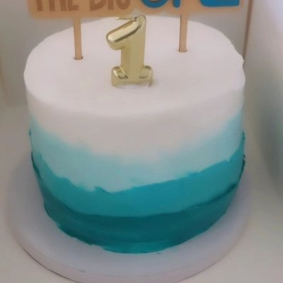 Basic Custom Smash Cake