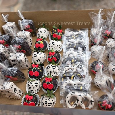 Party Package - Small *CUSTOM THEME* 4 Dozen 