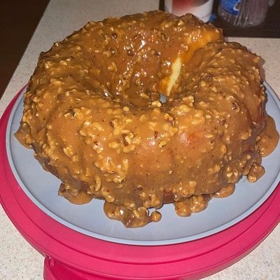 Caramel pecan Cake 🍰 