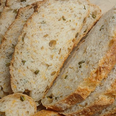 Cheddar Jalapeño Sourdough 
