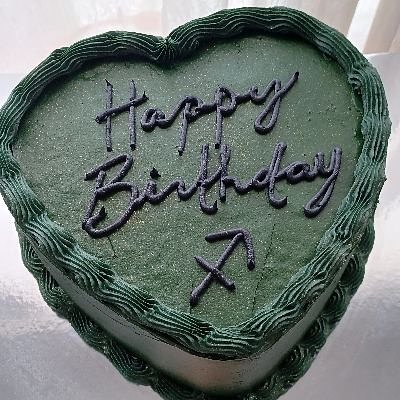 Basic Heart Cake 