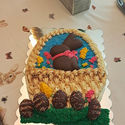 Bunny Basket - Marble Sheet Cake
