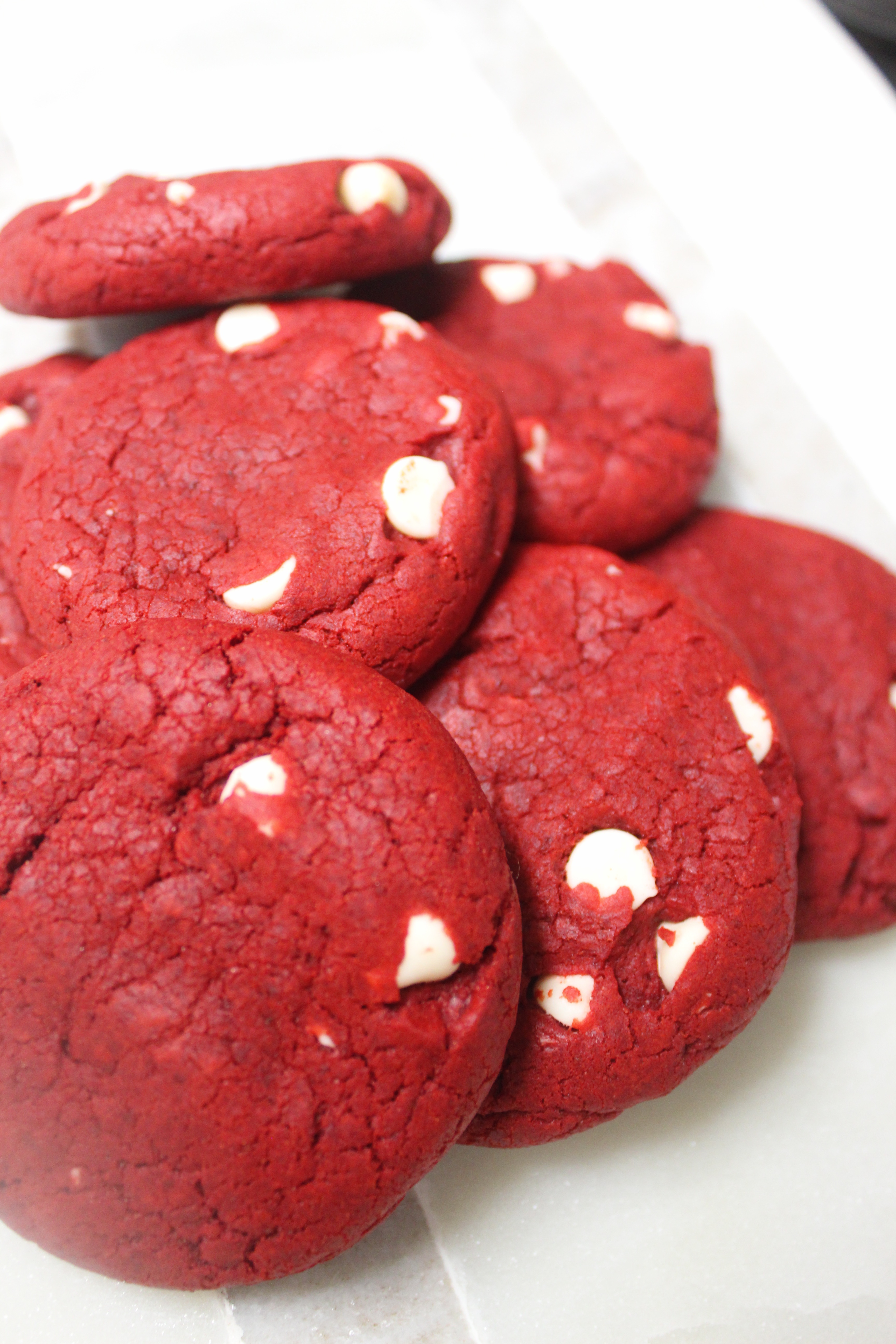 Red Velvet White Chocolate