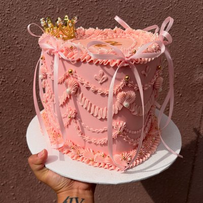 8” Heart Cake