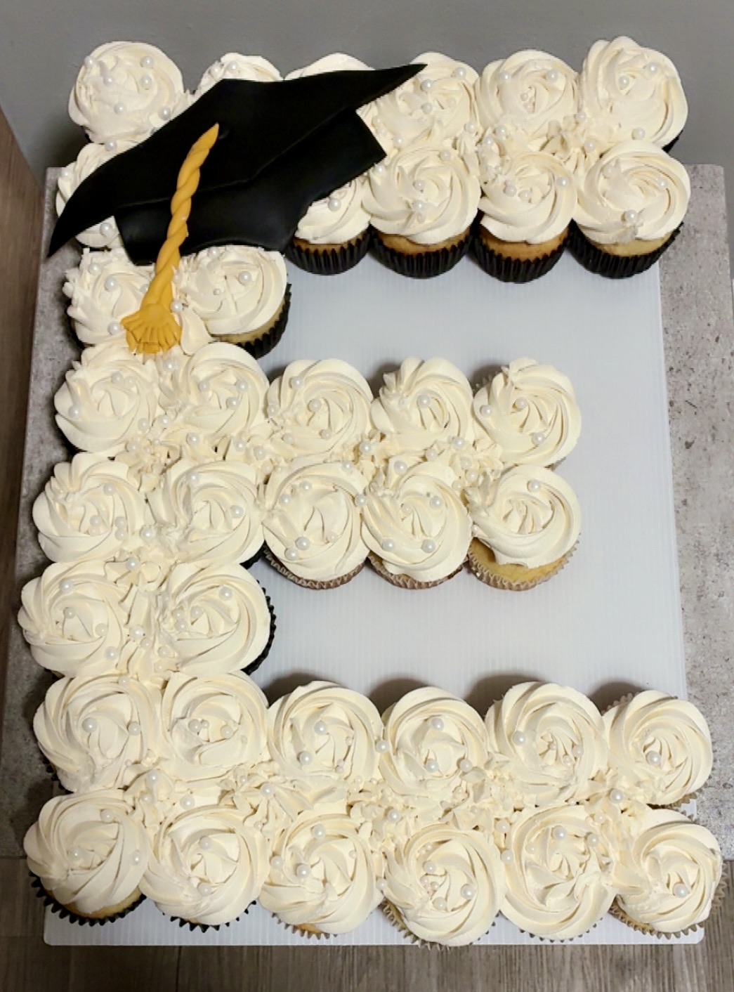 Large Cupcake Cake