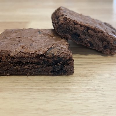Cookies N Cream Brownie Slice
