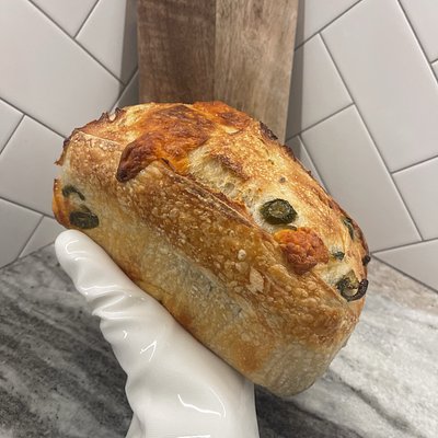 Jalapeño Cheddar Sourdough 