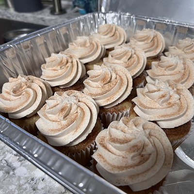 One Dozen Cupcakes 
