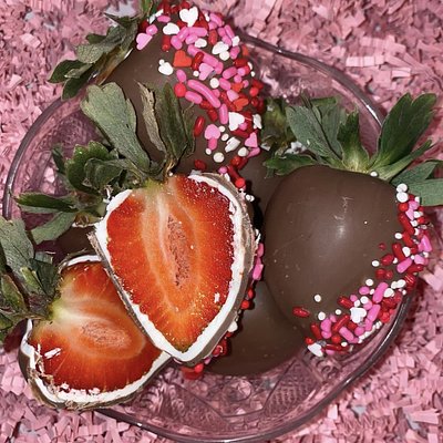 Plain Chocolate Strawberries 