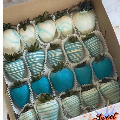 20 Chocolate Covered Strawberries 