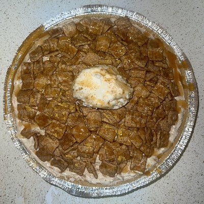 Cinnamon Toast Crunch Cheesecake 