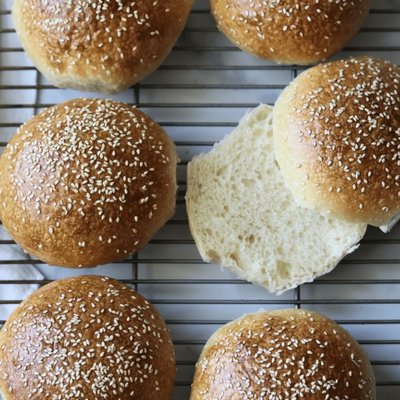 Sourdough Hamburger Buns-8 Pack