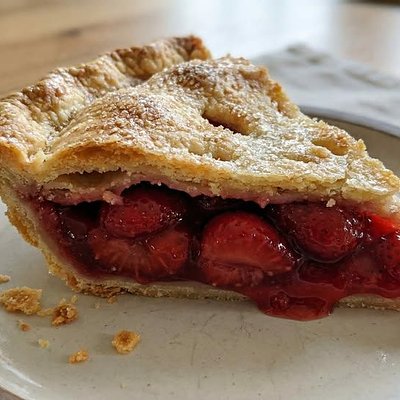 Traditional Pie Strawberry