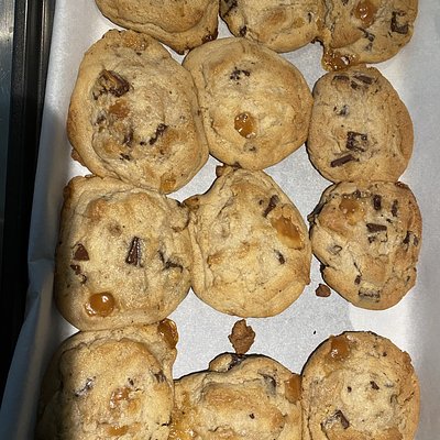 Emanuel’s Sea Salt Caramel Chocolate Chip 