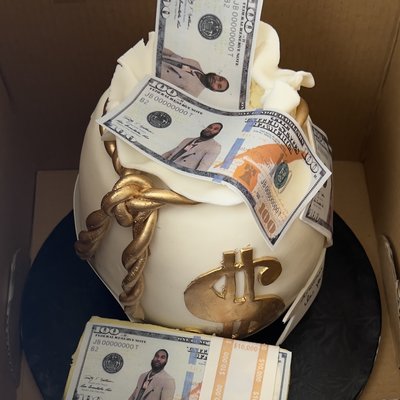 Custom Themed Cakes
