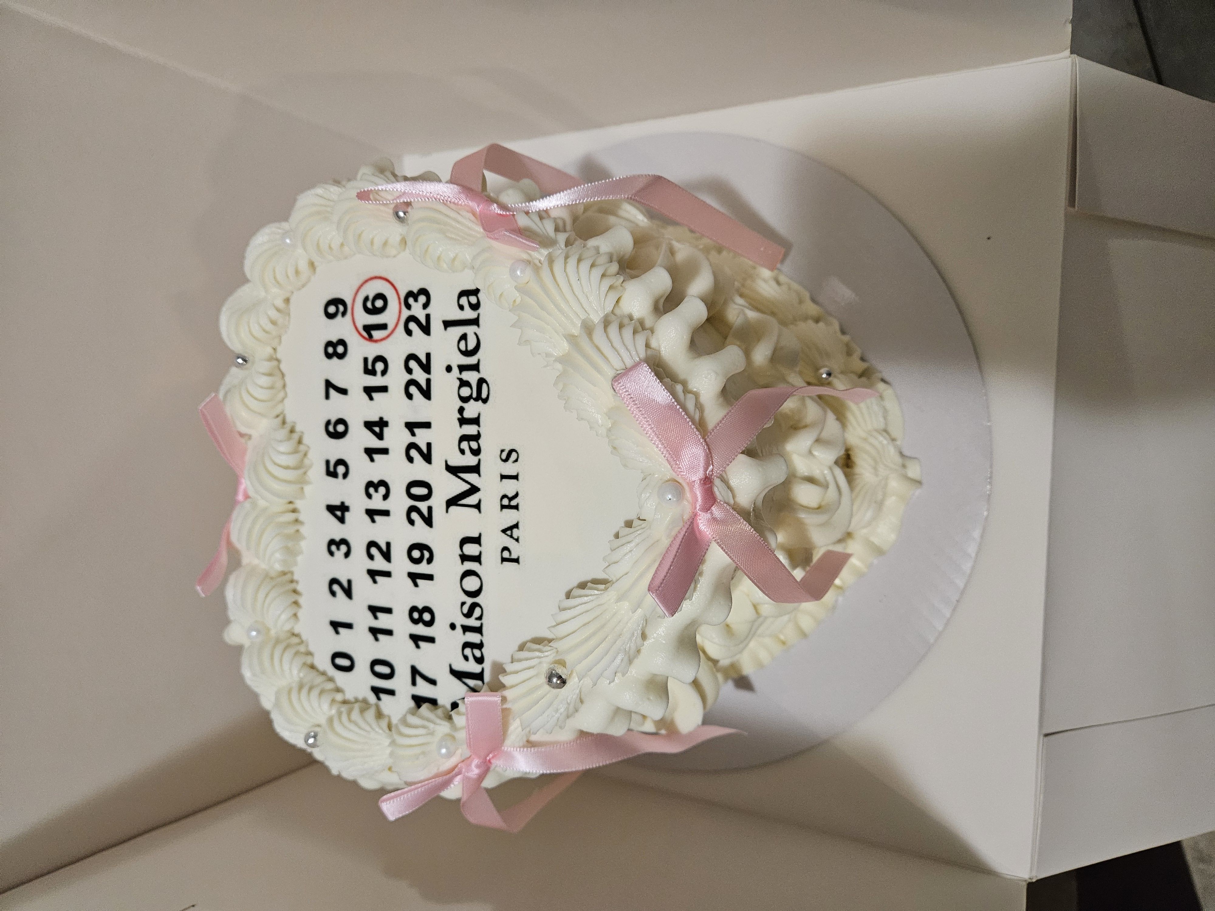 12in Filled Heart Cake With Image 