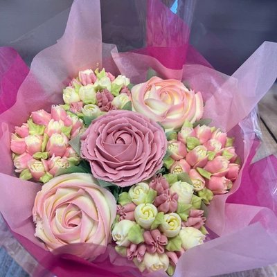 Floral Cupcake Bouquet 
