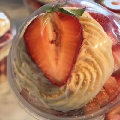 Strawberry CheesecakeCrunch Cup 