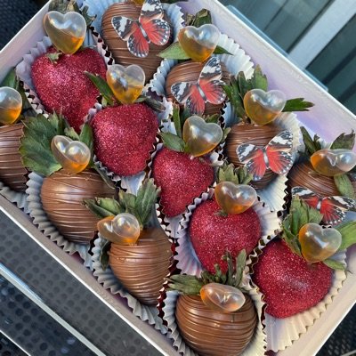 Infused Chocolate Covered Strawberries 