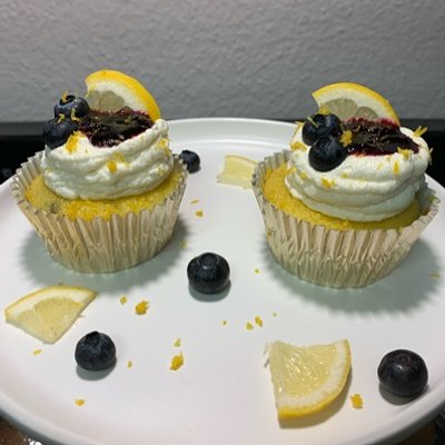 Lemon Blueberry Cupcakes (24)