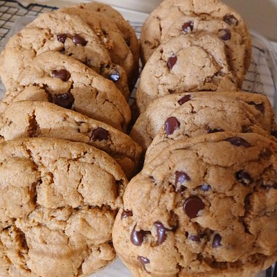 Browned Butter Sourdough Chocolate Chip Cookies 