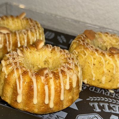 Mini Banana Pudding Bundt