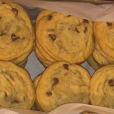 1/2 Dozen Chocolate Chip Cookies
