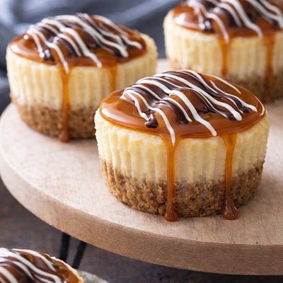 Caramel NY Mini Cheesecakes