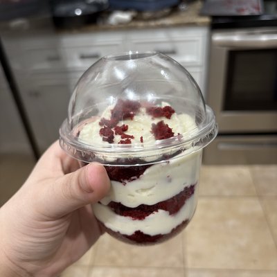Red Velvet Cake Cup 
