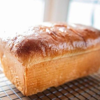 Soft White Amish Bread 
