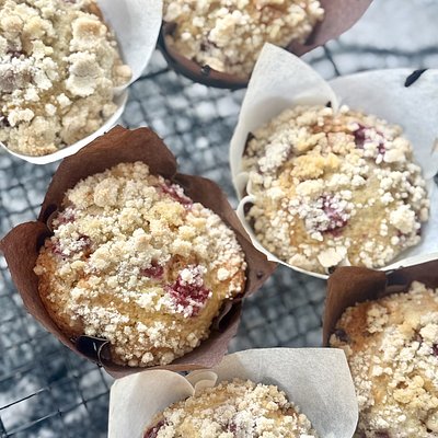 White Chocolate Raspberry Cheesecake Muffin