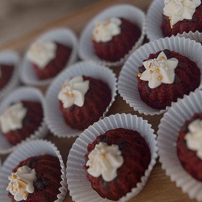 Custom Mini Bundt Cakes