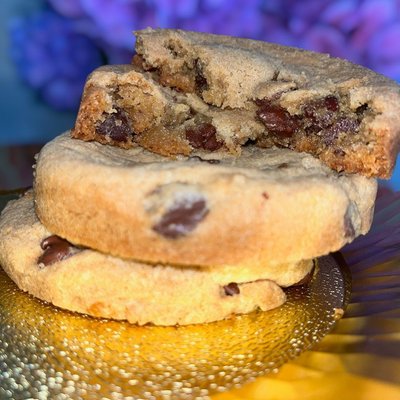 Chocolate Chip Cookie
