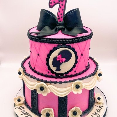 Tiered 9inch, 7 Inch, Serves 40