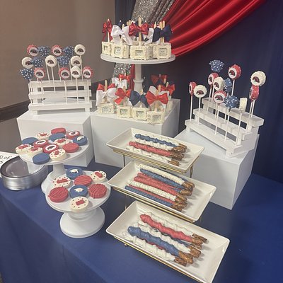 🌹Signature Dessert Table