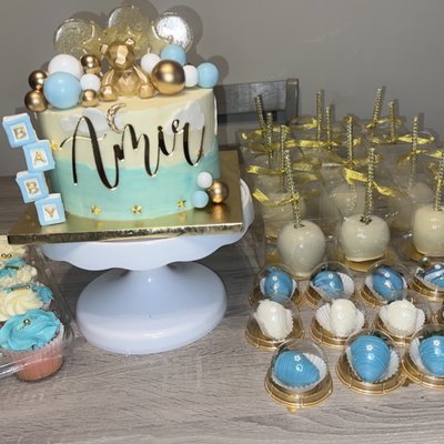 Themed Cake With 3 Dozen Matching Treats 