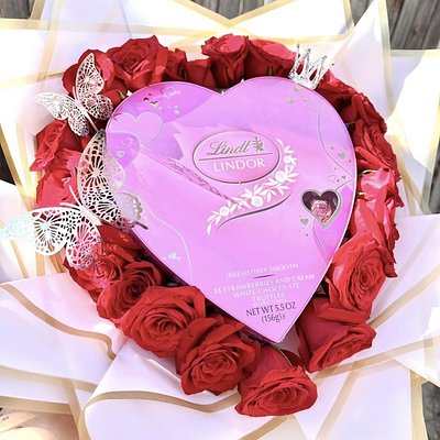 Heart Shaped Bouquet/Box Of Chocolate