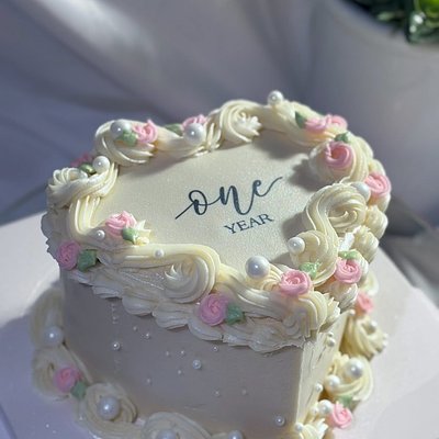 Photoshoot Rental cake Prop