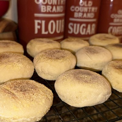 Sourdough English Muffins (6 Count)