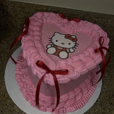 8” 2 layer heart cake