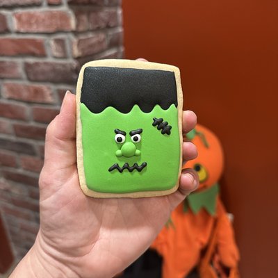 Frankenstein Sugar Cookie 