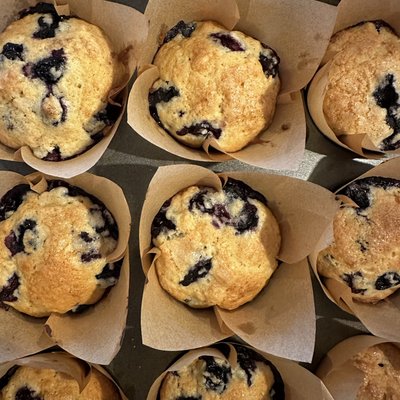 1/2 Dozen Blueberry Muffins