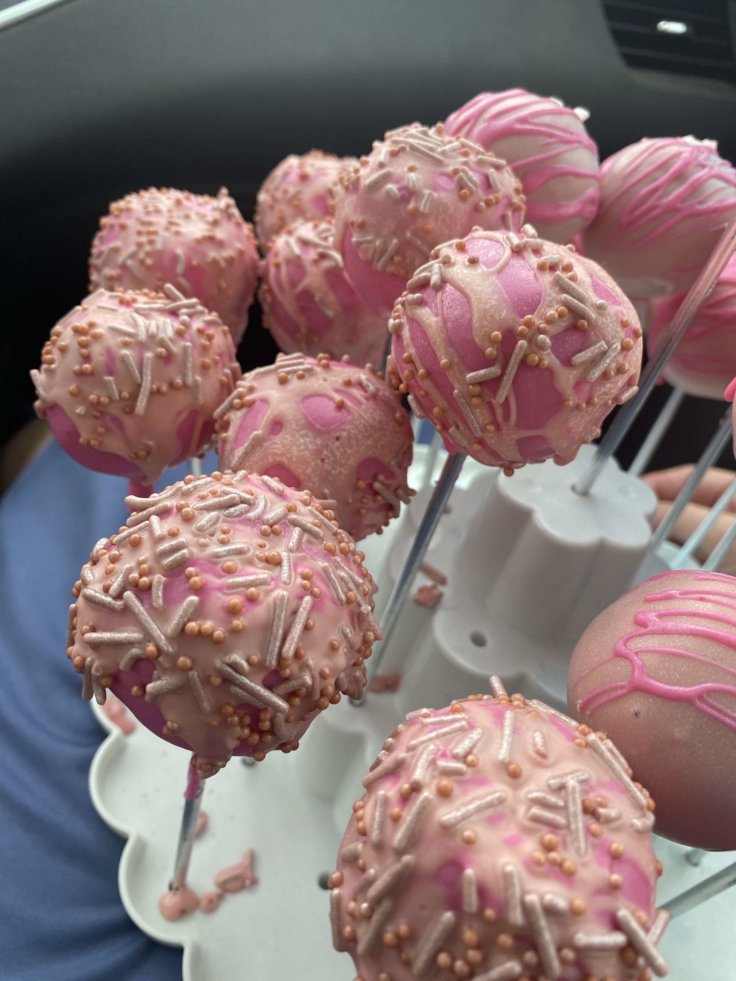 Basic Sprinkle/Drizzle Cake Pops