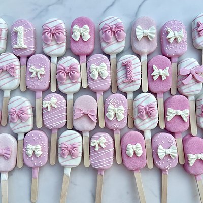 Cakesicles