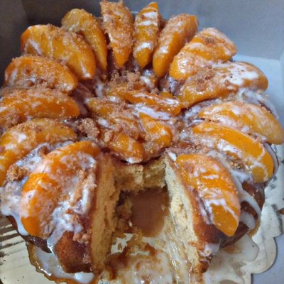 Mile High Crown Royal Peach Cobbler Pound Cake