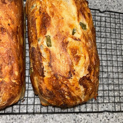 Jalapeño & Cheddar Loaf