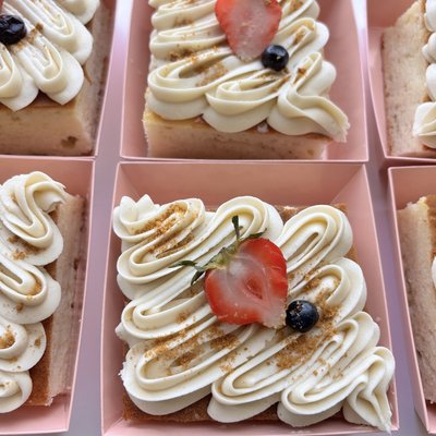 Mini Tres Leches 